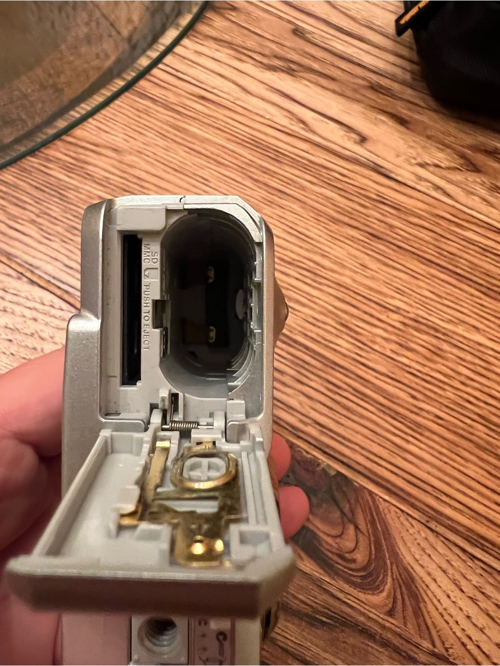 Kodak EasyShare C653 6.1MP Digital Camera - Silver With Case Tested - Picture 10 of 10